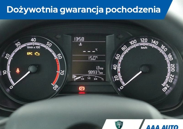 Skoda Fabia cena 37000 przebieg: 98937, rok produkcji 2018 z Dobrzyca małe 154